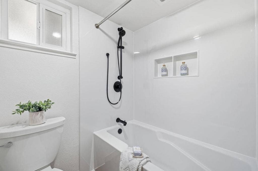 2124 Canoas Garden Avenue, #1, San Jose, CA 95125 2124 Canoas Garden Avenue, #1, San Jose, CA 95125