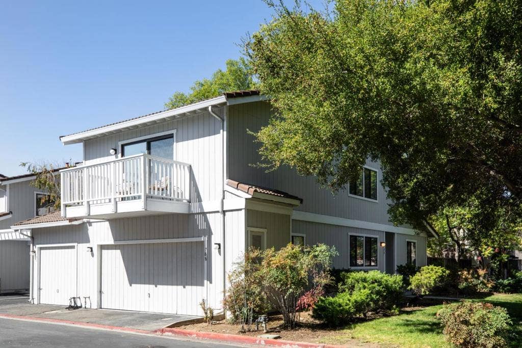 788 Pollard Road, Los Gatos, CA 95032