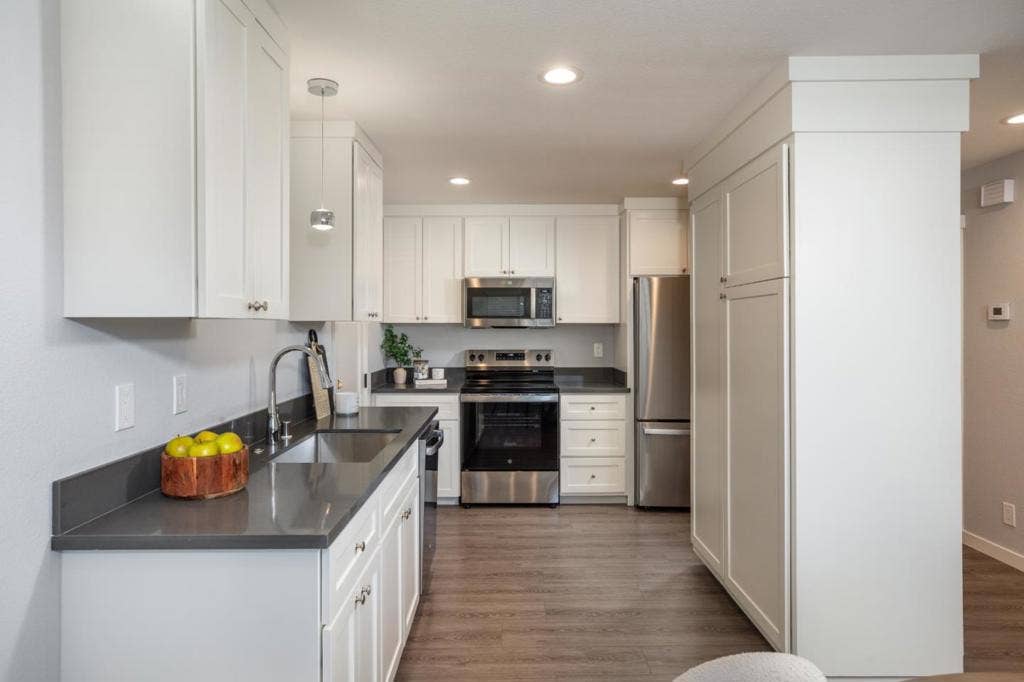 788 Pollard Road, Los Gatos, CA 95032