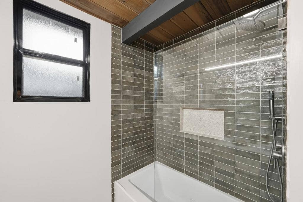 821 Cumberland Drive, Sunnyvale, CA 94087 821 Cumberland Drive, Sunnyvale, CA 94087