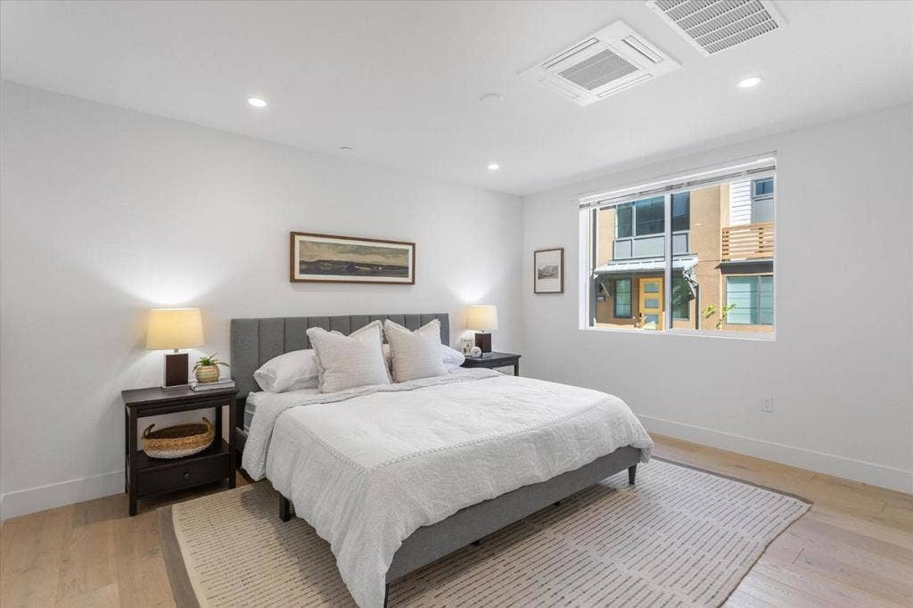 16319 Hamsher Court, Los Gatos, CA 95032 16319 Hamsher Court, Los Gatos, CA 95032