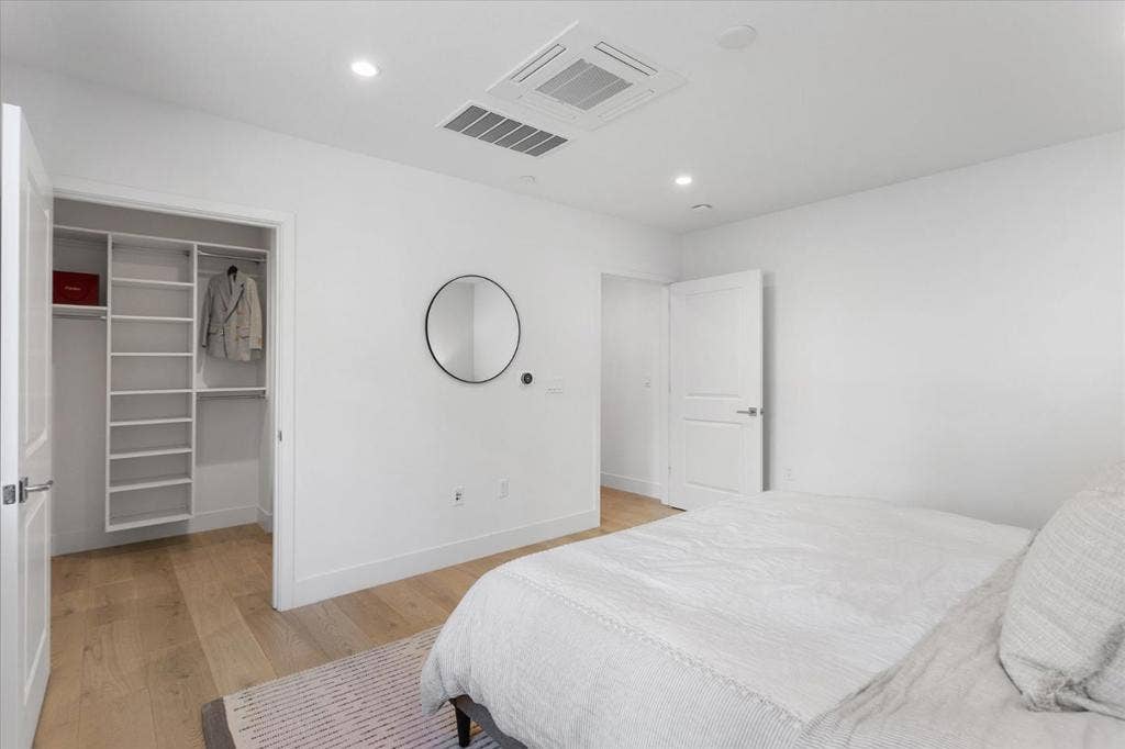 16319 Hamsher Court, Los Gatos, CA 95032 16319 Hamsher Court, Los Gatos, CA 95032