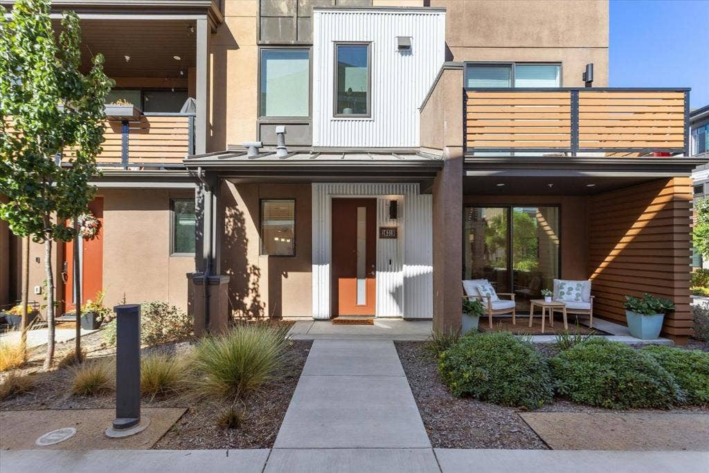16319 Hamsher Court, Los Gatos, CA 95032 16319 Hamsher Court, Los Gatos, CA 95032