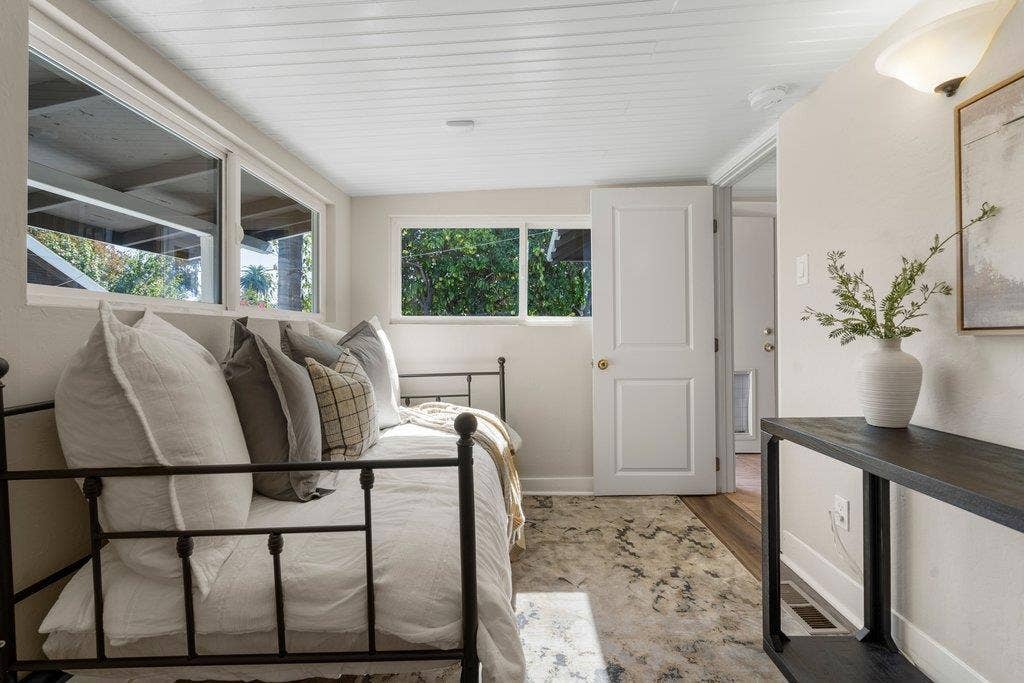 166 N 17th Street, San Jose, CA 95112