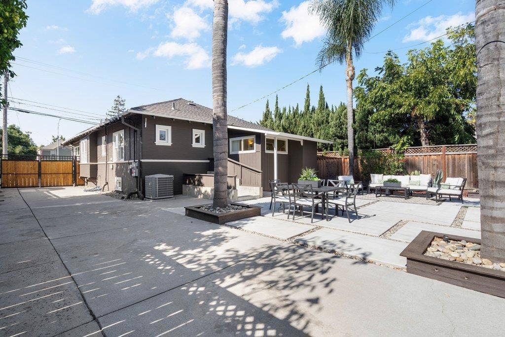 166 N 17th Street, San Jose, CA 95112