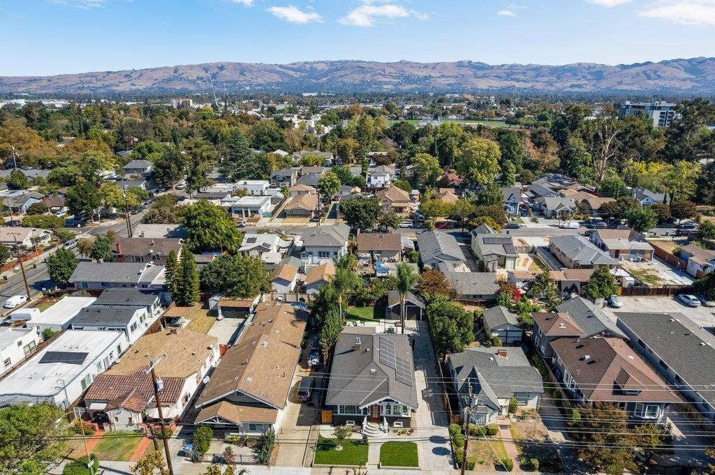 166 N 17th Street, San Jose, CA 95112