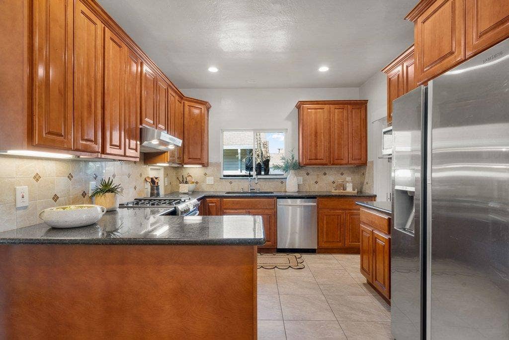 166 N 17th Street, San Jose, CA 95112