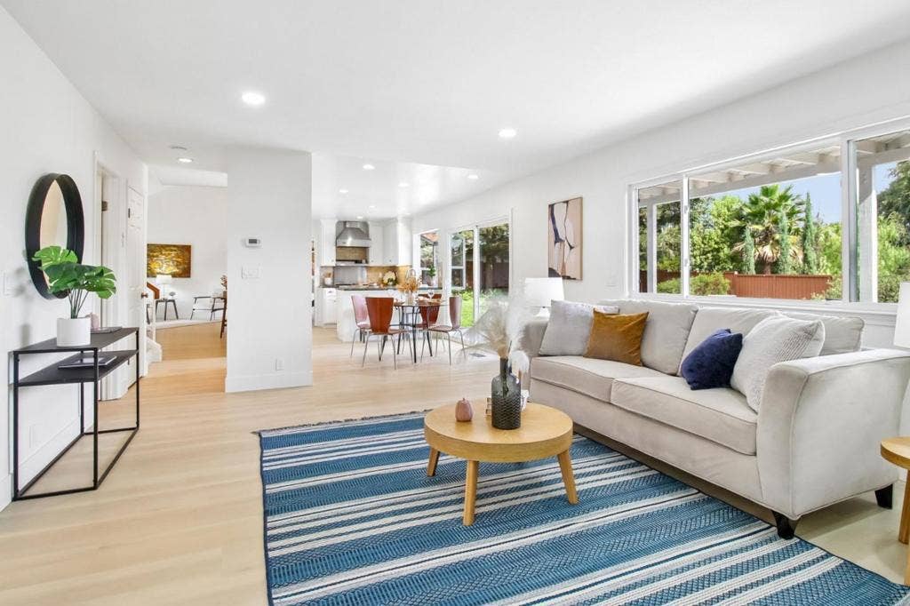 6558 Gardenoak Court, San Jose, CA 95120