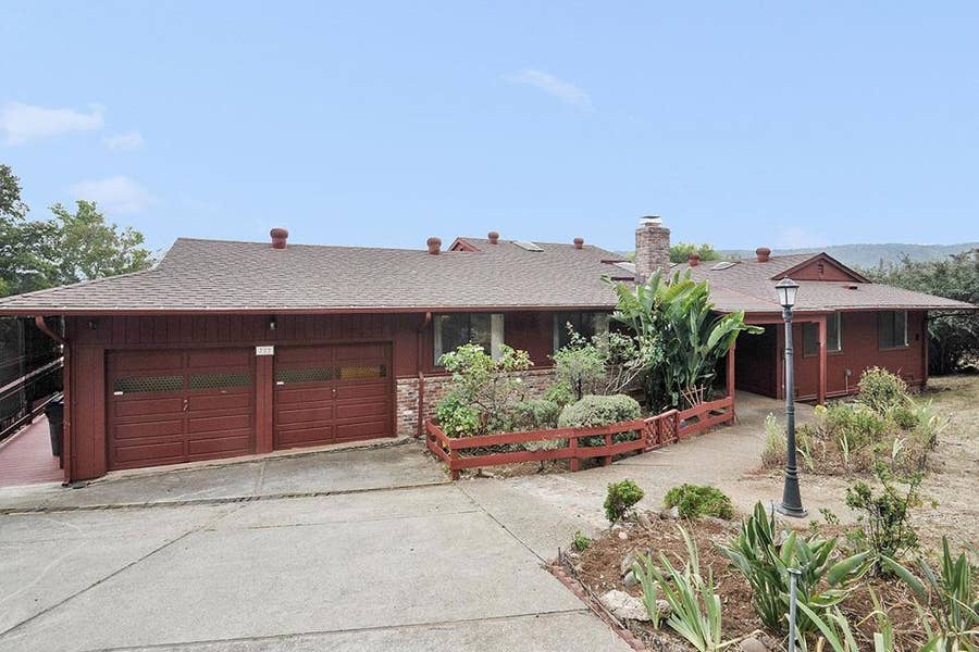 Property photo for 722 Southview Way, Woodside, CA
