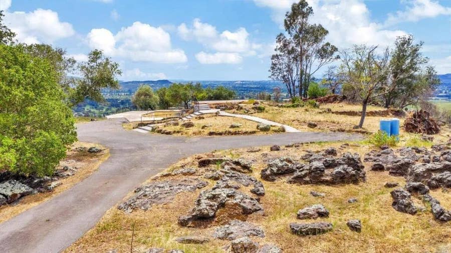 Property photo for 2332 Atlas Peak Road, Napa, CA
