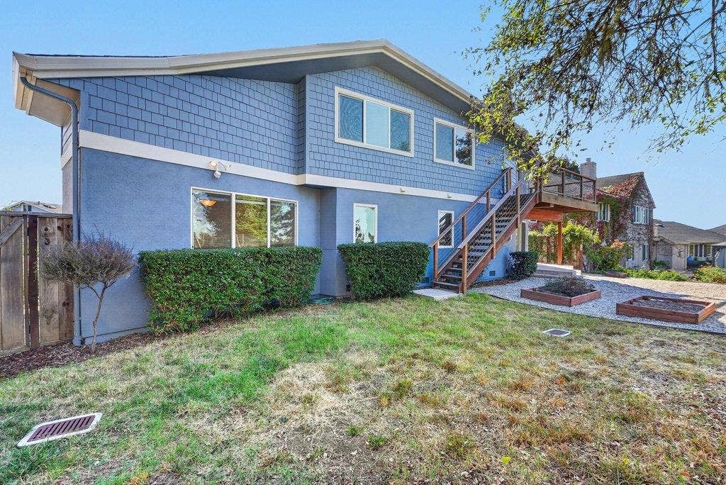 110 Mattison Court, Aptos, CA 95003 110 Mattison Court, Aptos, CA 95003