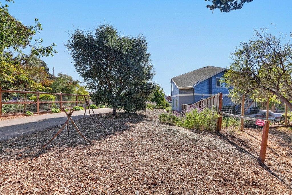 110 Mattison Court, Aptos, CA 95003 110 Mattison Court, Aptos, CA 95003
