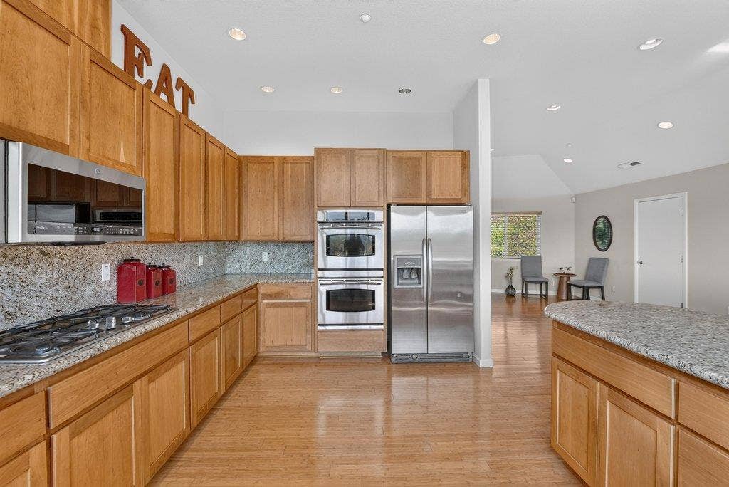 110 Mattison Court, Aptos, CA 95003 110 Mattison Court, Aptos, CA 95003