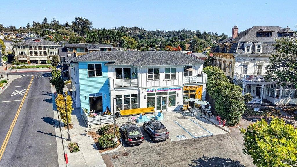 110 Mattison Court, Aptos, CA 95003 110 Mattison Court, Aptos, CA 95003