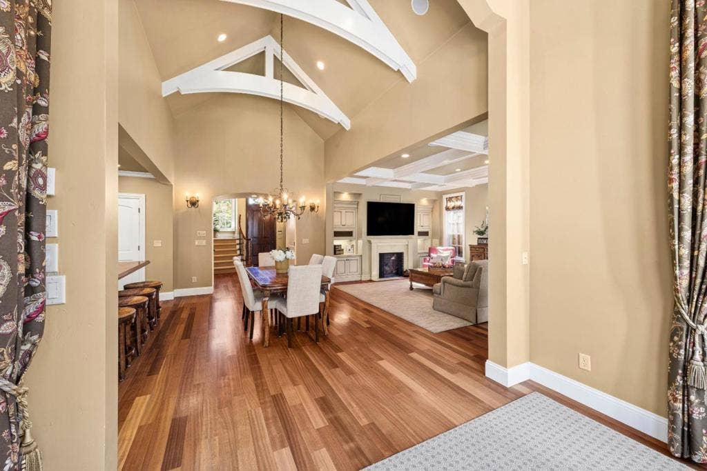 3813 Mountcliffe Court, San Jose, CA 95136