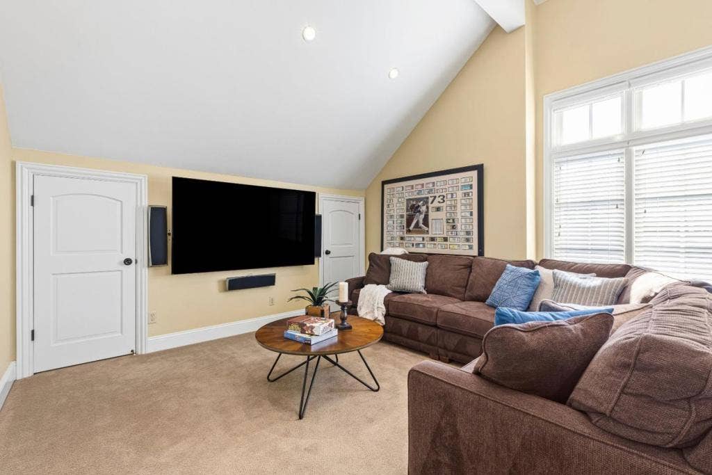 3813 Mountcliffe Court, San Jose, CA 95136