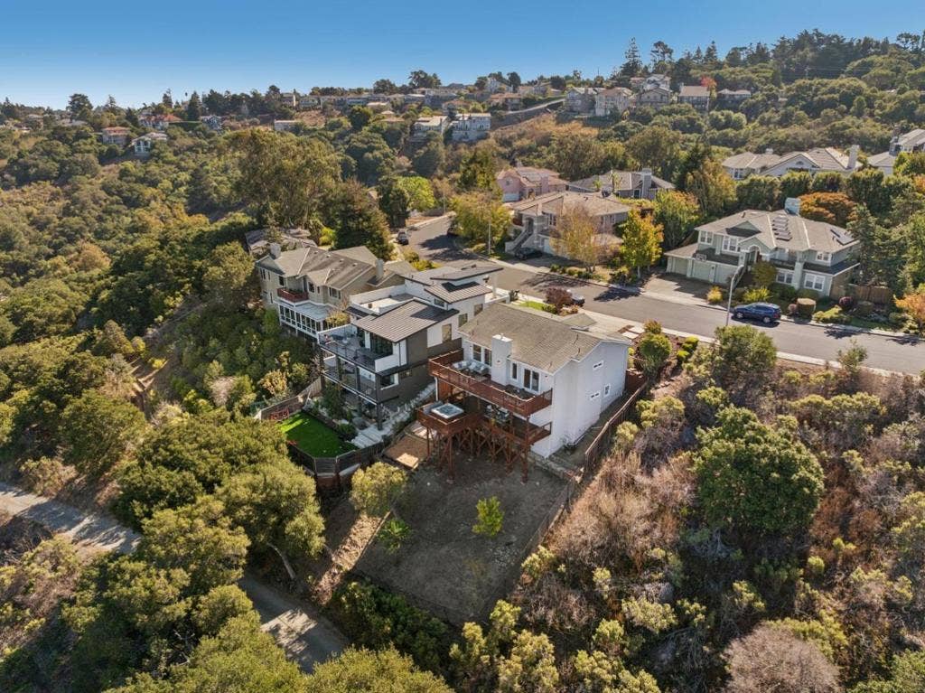 61 Ralston Ranch Road, Belmont, CA 94002