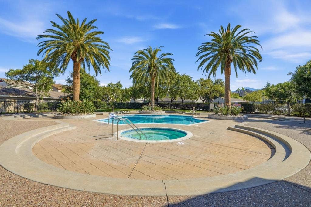 5940 Bridgeport Lake Way, San Jose, CA 95123
