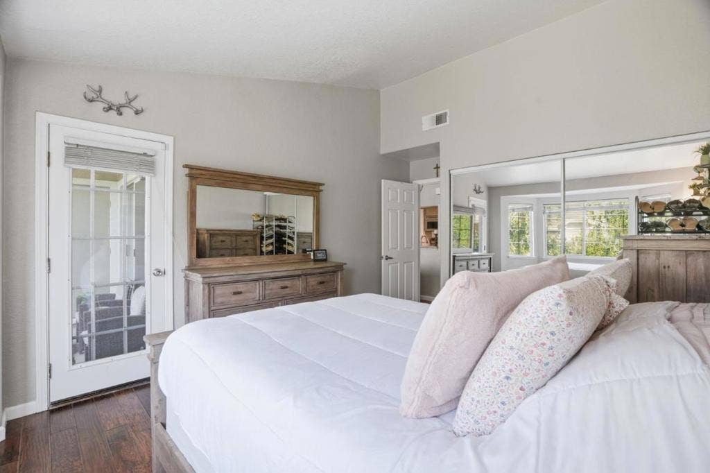 5940 Bridgeport Lake Way, San Jose, CA 95123