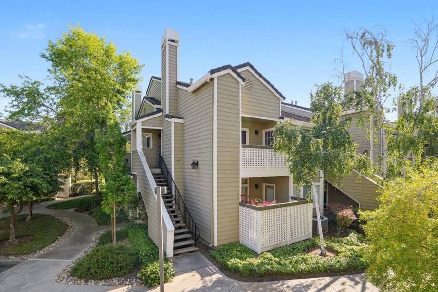 Property photo for 5940 Bridgeport Lake Way, San Jose, CA