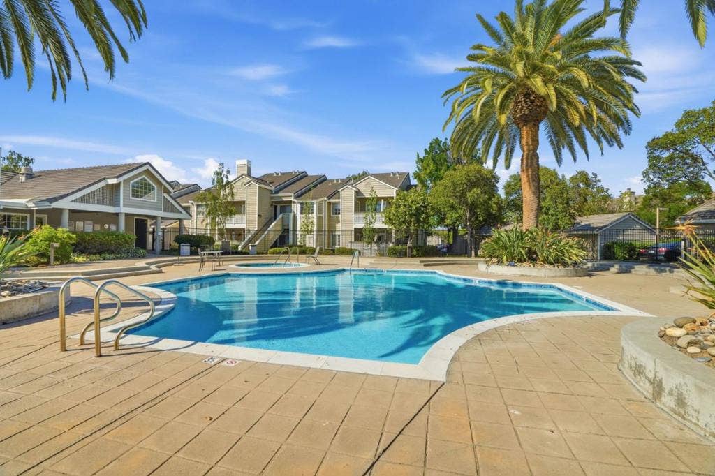 5940 Bridgeport Lake Way, San Jose, CA 95123