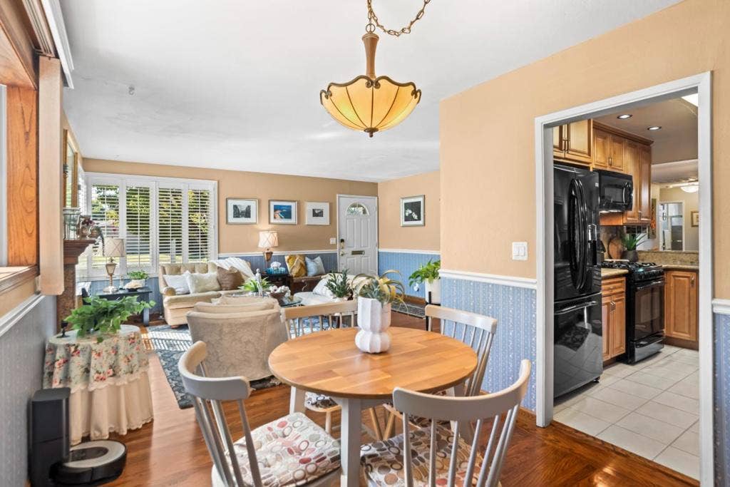 607 Los Olivos Drive, Santa Clara, CA 95050