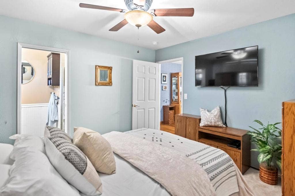 607 Los Olivos Drive, Santa Clara, CA 95050