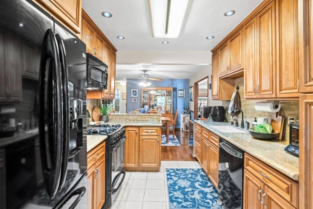 607 Los Olivos Drive, Santa Clara, CA 95050