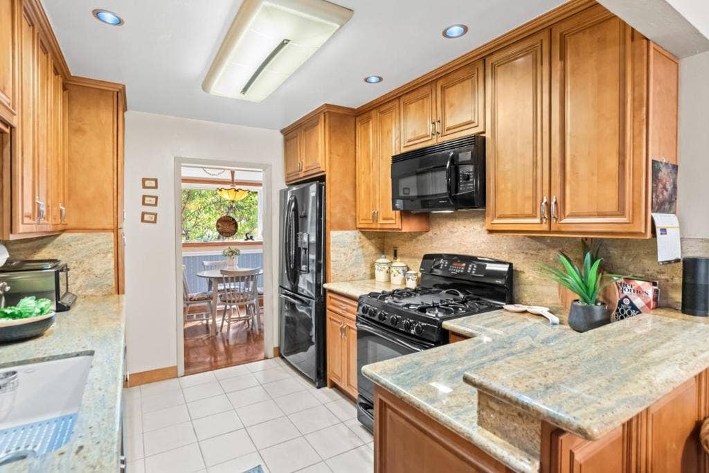 607 Los Olivos Drive, Santa Clara, CA 95050