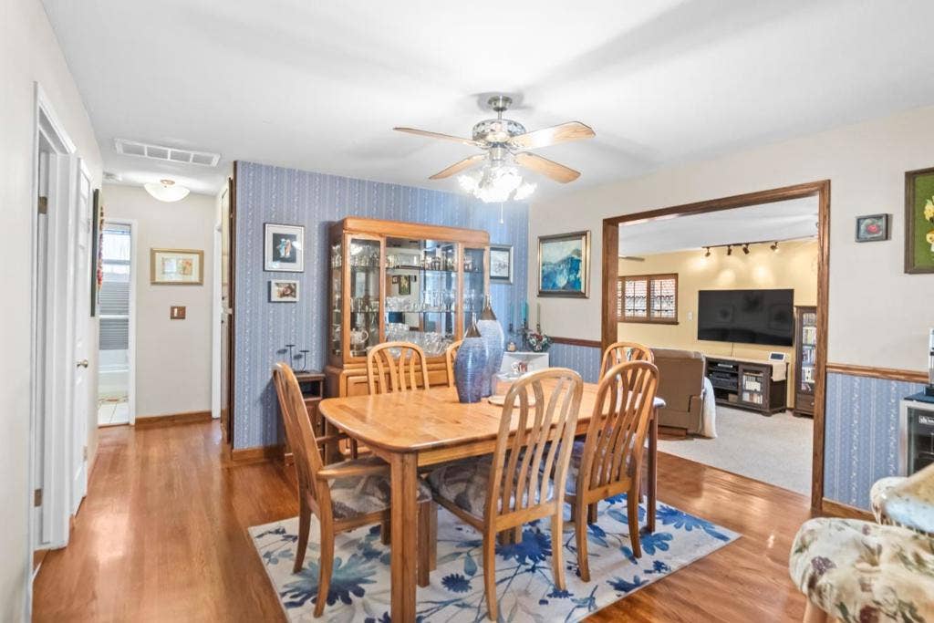 607 Los Olivos Drive, Santa Clara, CA 95050