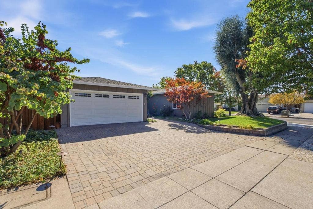 6122 Banner Court, San Jose, CA 95123