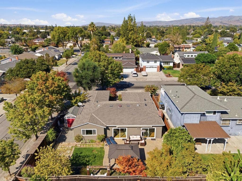 6122 Banner Court, San Jose, CA 95123