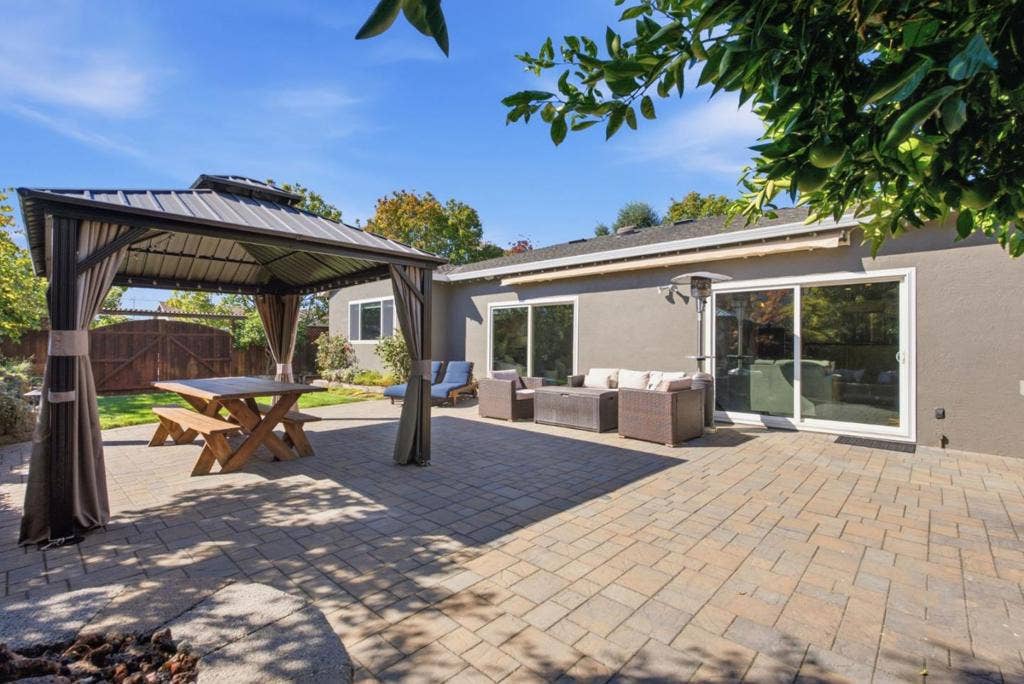 6122 Banner Court, San Jose, CA 95123