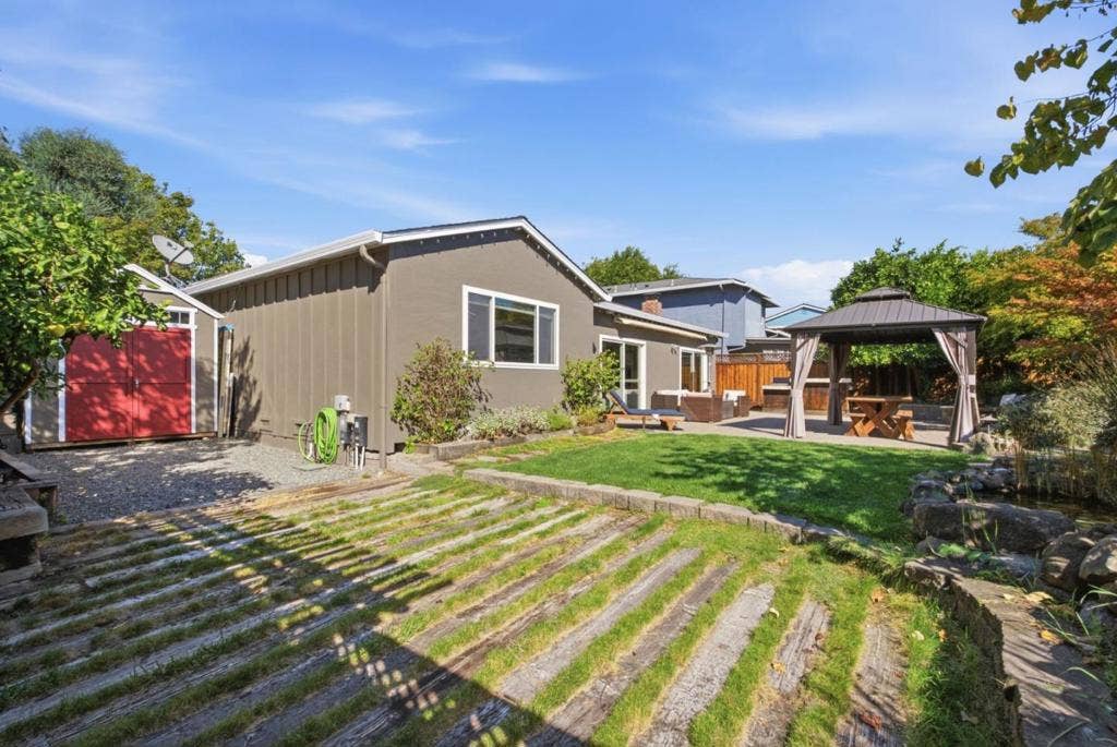 6122 Banner Court, San Jose, CA 95123