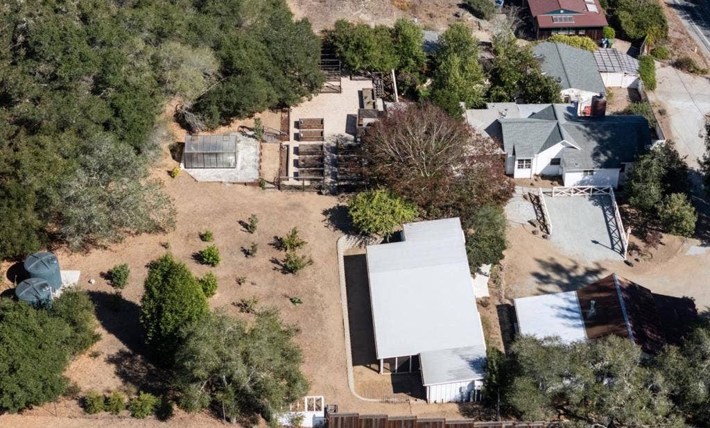 5752 Freedom Boulevard, Aptos, CA 95003