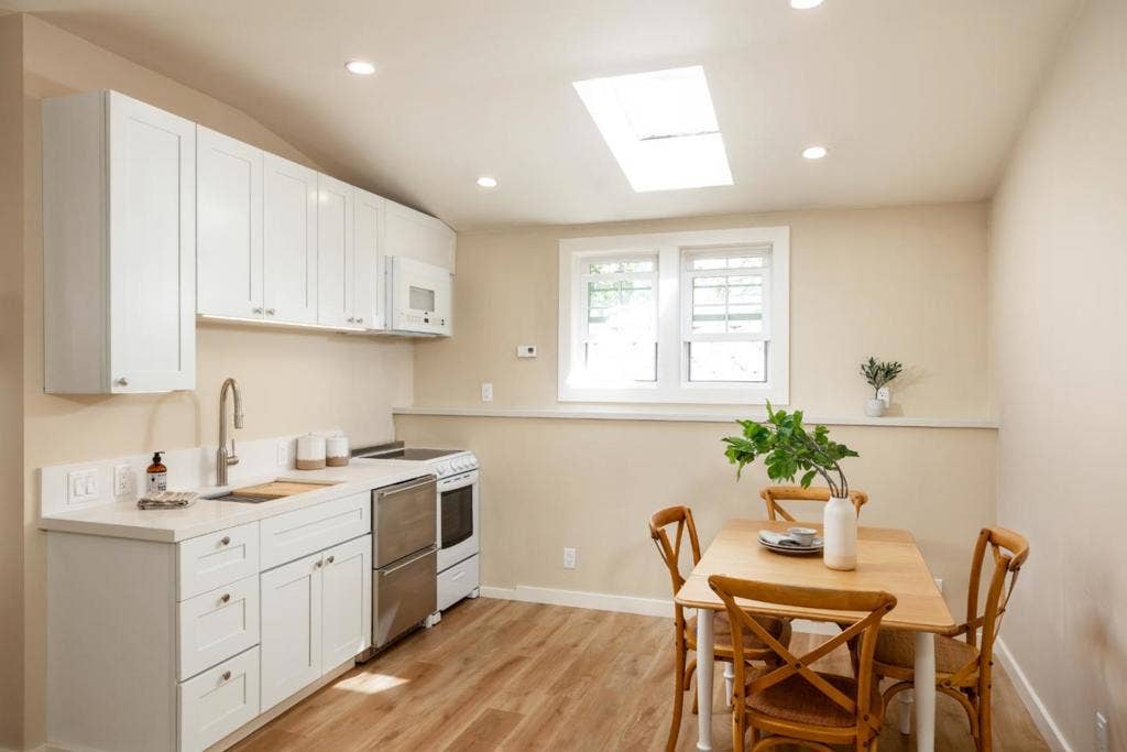 5752 Freedom Boulevard, Aptos, CA 95003