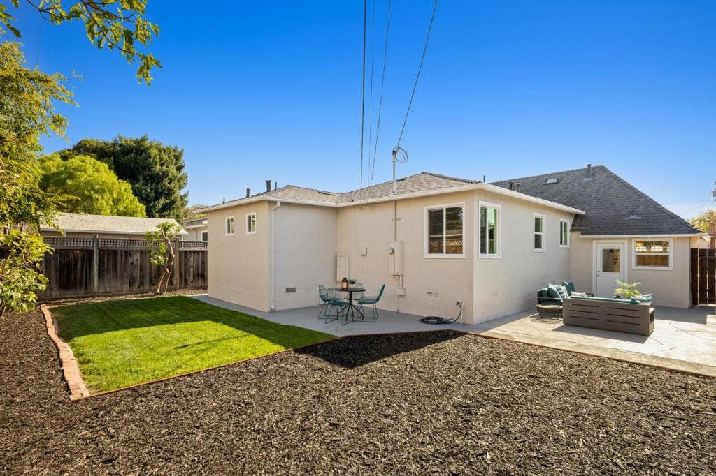 725 Guildford Avenue, San Mateo, CA 94402
