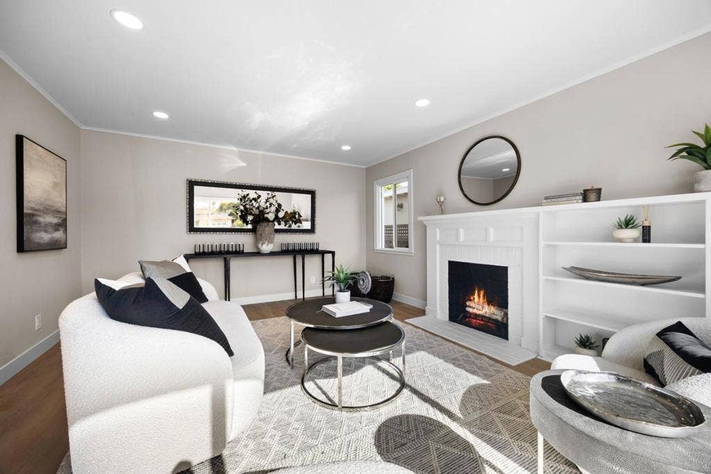 725 Guildford Avenue, San Mateo, CA 94402