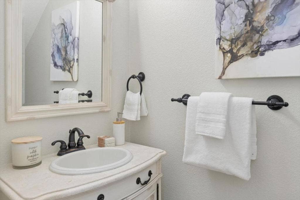 527 Tyndall Street, Los Altos, CA 94022