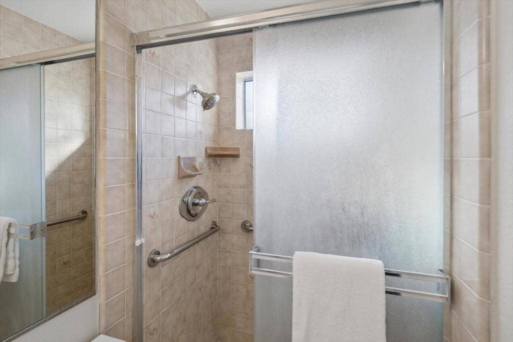 527 Tyndall Street, Los Altos, CA 94022