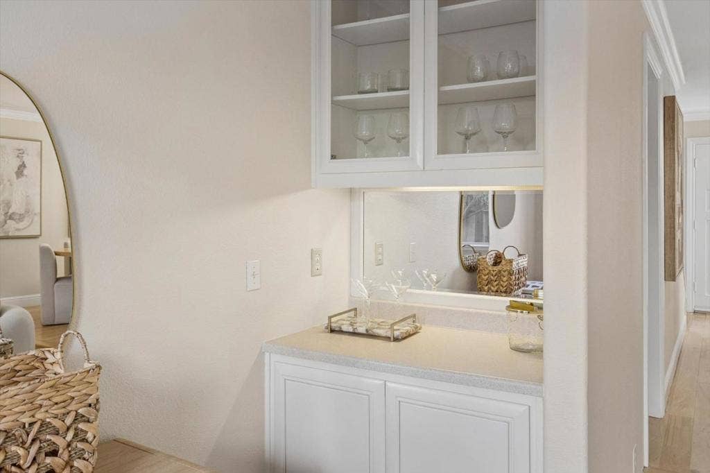527 Tyndall Street, Los Altos, CA 94022