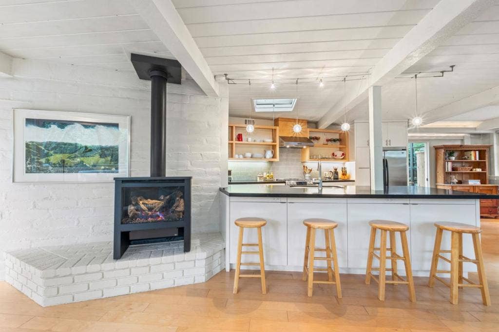 76 Upper Circle, Carmel Valley, CA 93924 76 Upper Circle, Carmel Valley, CA 93924
