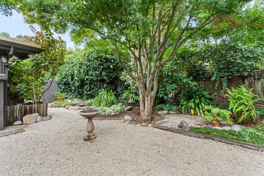 76 Upper Circle, Carmel Valley, CA 93924 76 Upper Circle, Carmel Valley, CA 93924