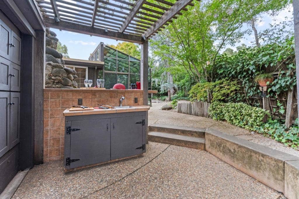 76 Upper Circle, Carmel Valley, CA 93924 76 Upper Circle, Carmel Valley, CA 93924
