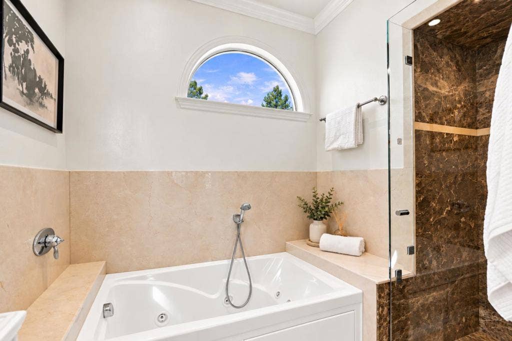 714 Portwalk Place, Redwood City, CA 94065