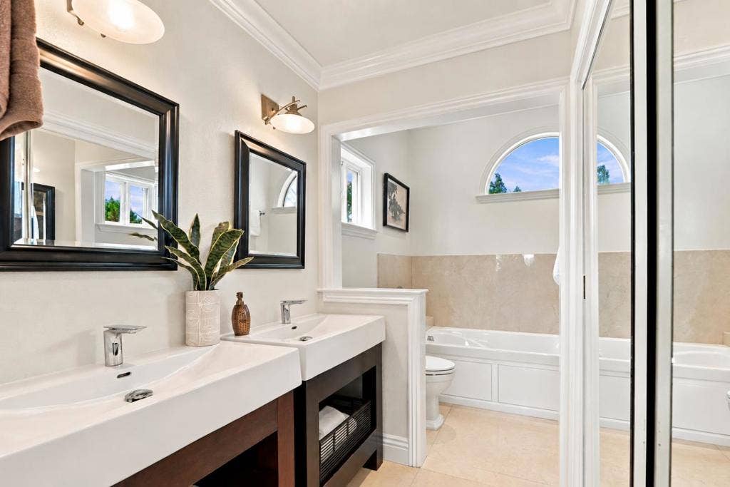 714 Portwalk Place, Redwood City, CA 94065