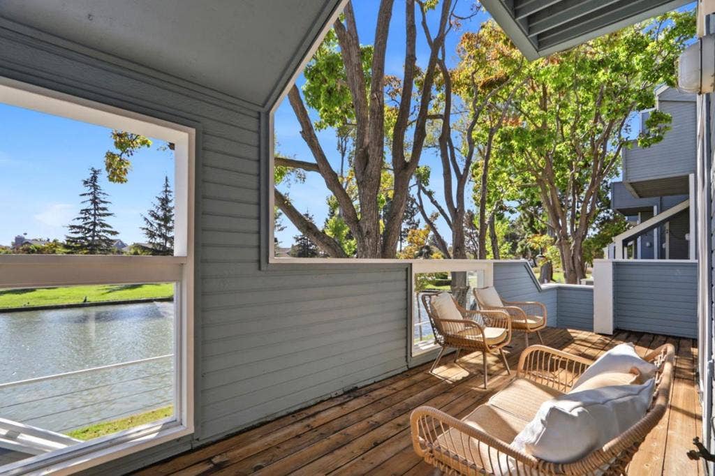 714 Portwalk Place, Redwood City, CA 94065