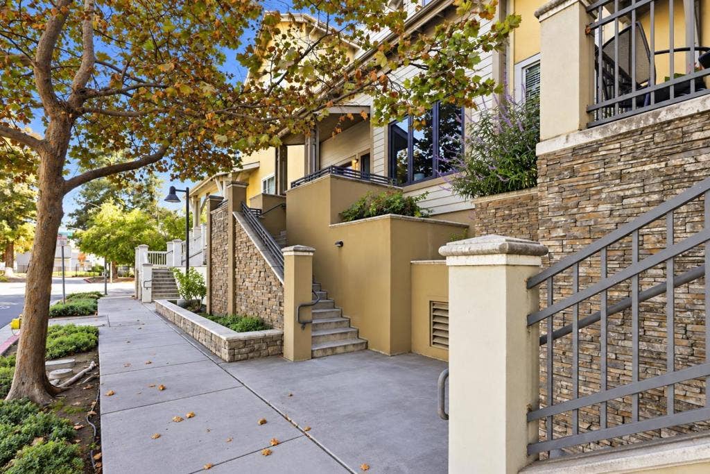 1395 Lick Avenue, San Jose, CA 95110 1395 Lick Avenue, San Jose, CA 95110
