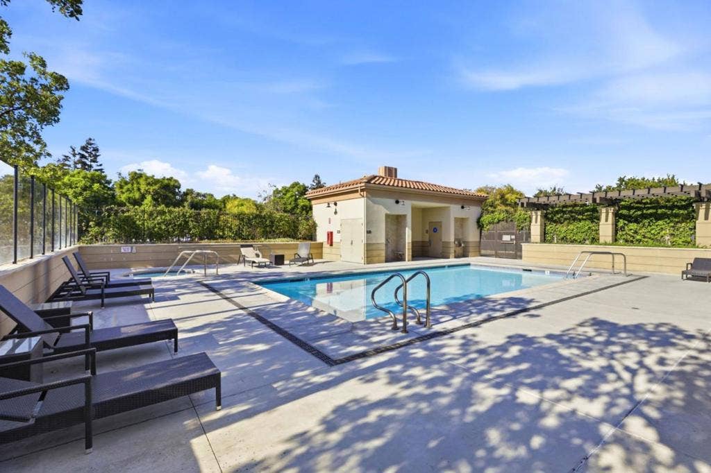 1395 Lick Avenue, San Jose, CA 95110 1395 Lick Avenue, San Jose, CA 95110