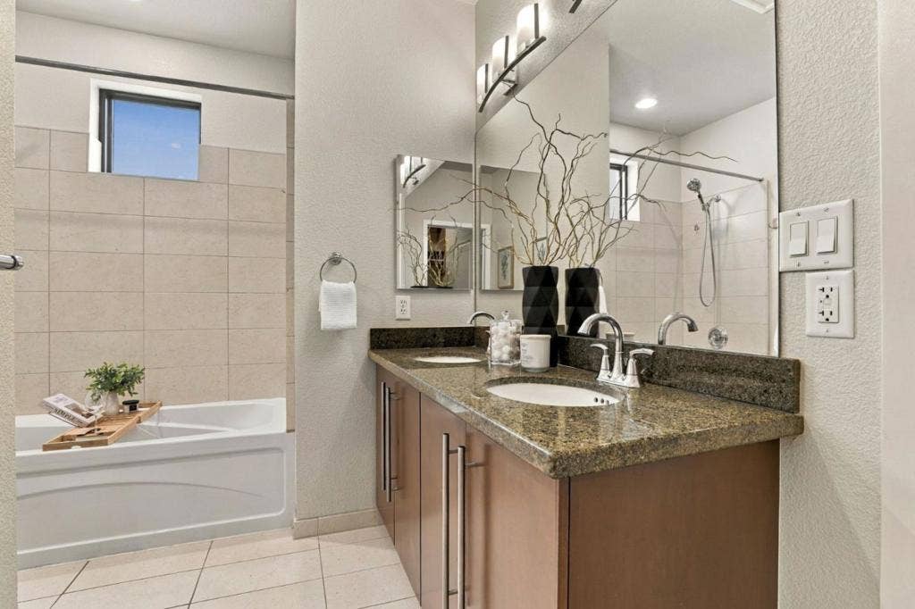 1395 Lick Avenue, San Jose, CA 95110 1395 Lick Avenue, San Jose, CA 95110